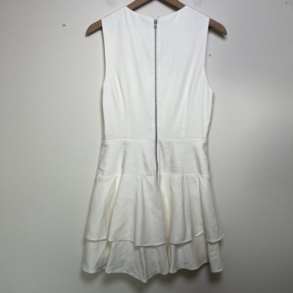 Alice &‎ Olivia Women Palmira Linen Mini Dress 8 Ivory Ruffle Tiered Hem Preppy - Picture 7 of 11